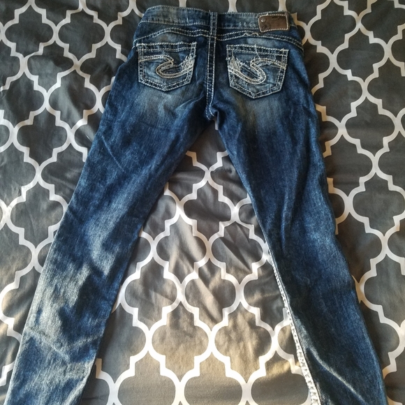 Distressed Silvers - Picture 4 of 4